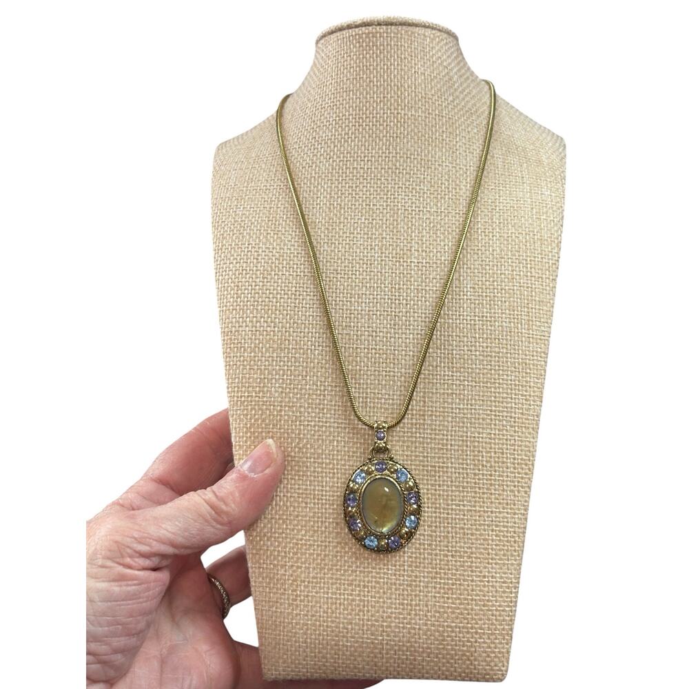 1928 Jewelry Necklace Oval Cabochon Pendant Blue Purple Rhinestone Vintage Style